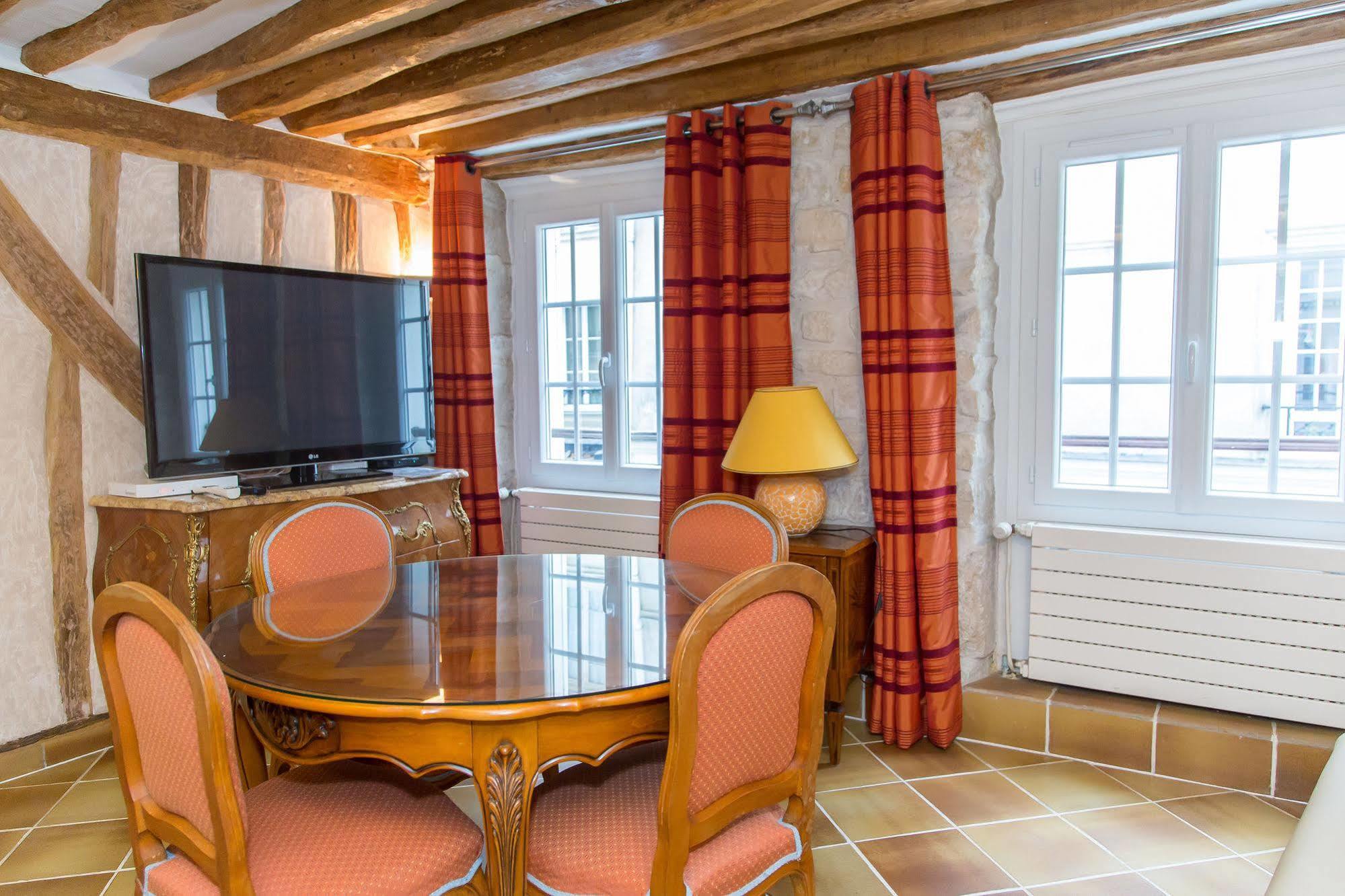 Saint Germain Des Pres Apartment Paris Exterior photo